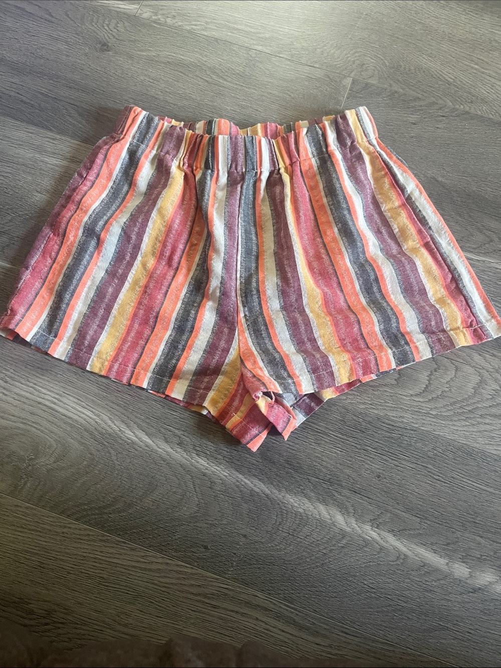 Striped Elastic Waist Women’s Shorts - Multicolor